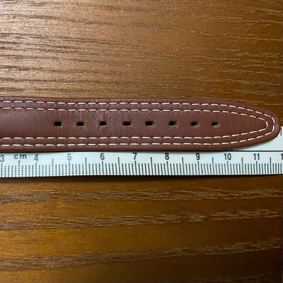 NEW “Swatch” Brand Swiss-Made Water & Shock-Resistant Analog Wrist Watch - Picture 9 of 17